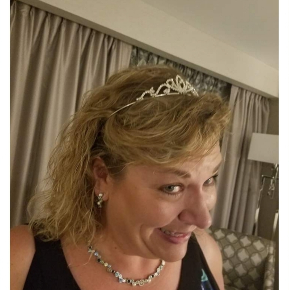 Meet your Posher, Carol